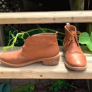 Leather booties , lightly worn